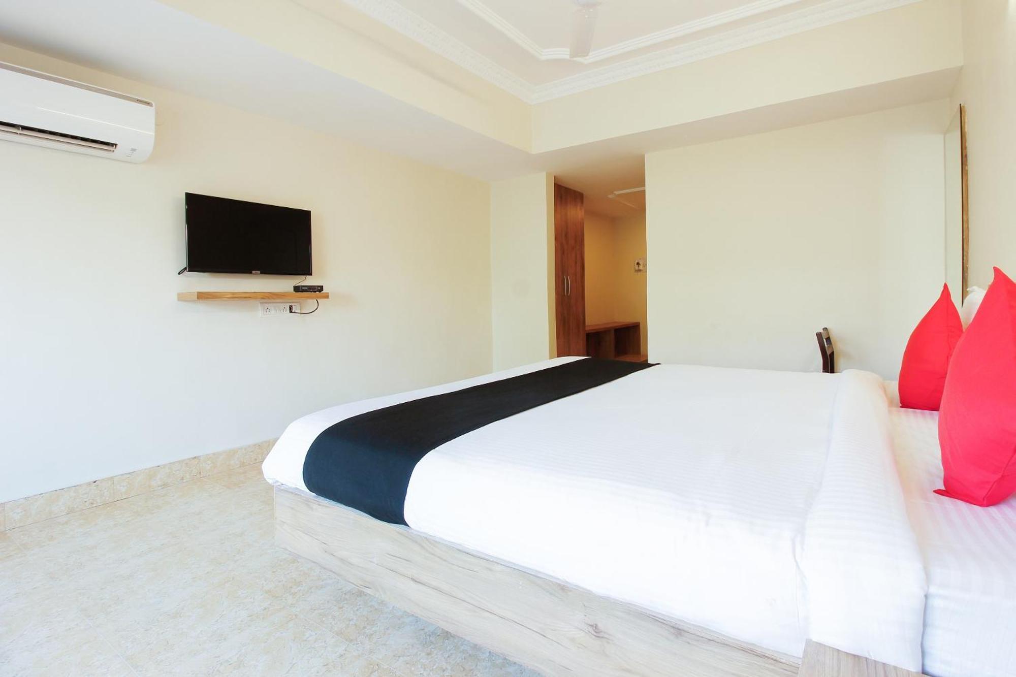 Capital O Sri Suprabhat Grand Near Kachiguda Railway Station 하이데라바드 외부 사진